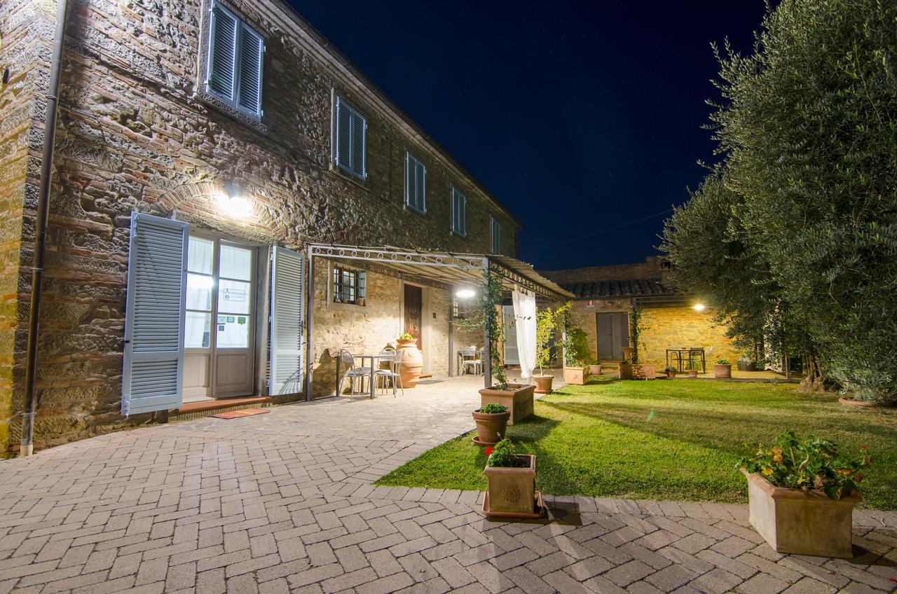 Вилла Fattoria Le Giare Agriturismo Кортона Экстерьер фото